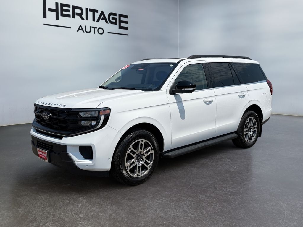 2025 Ford Expedition Active