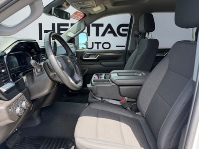 2025 Chevrolet Silverado 3500 HD LT