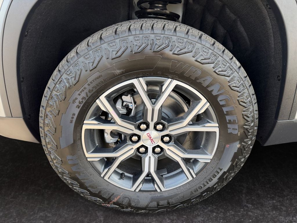 2027 GMC Acadia AT4