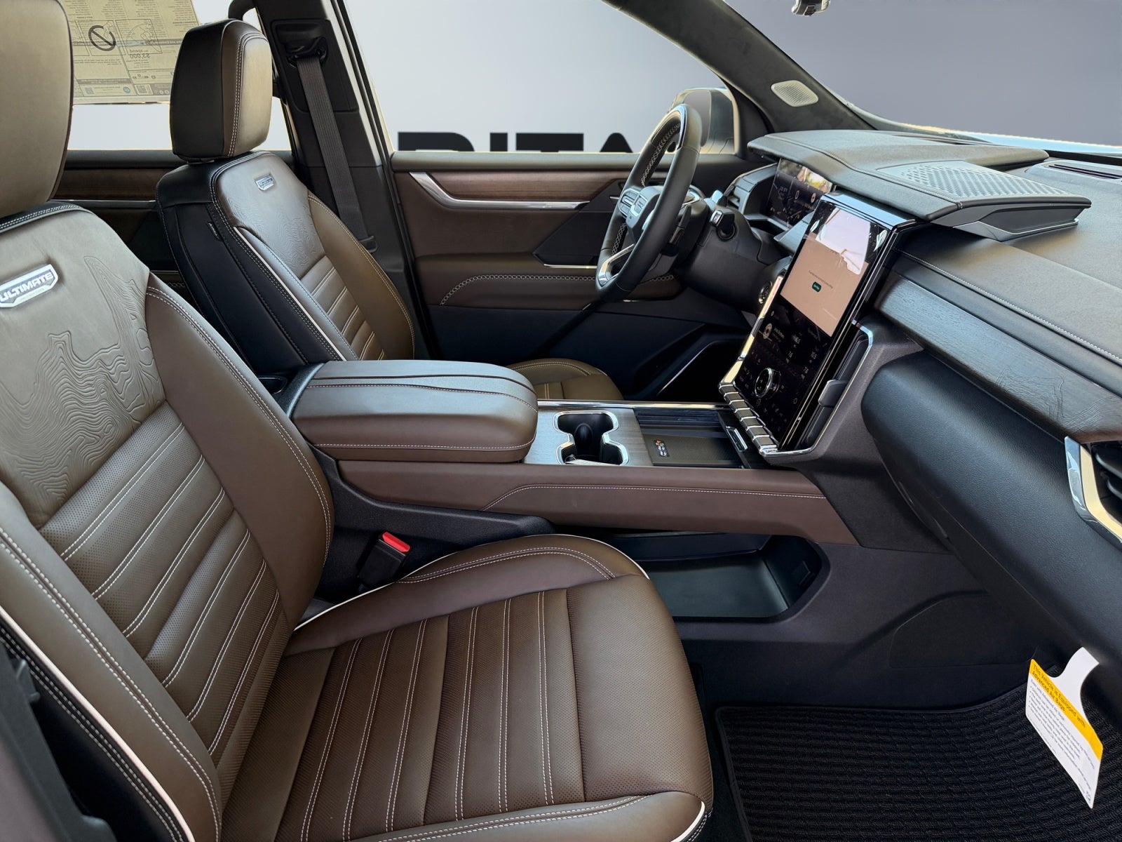 2027 GMC Acadia Denali Ultimate