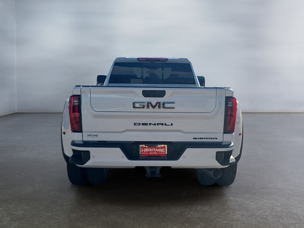 2026 GMC Sierra 3500 HD Denali Ultimate DRW