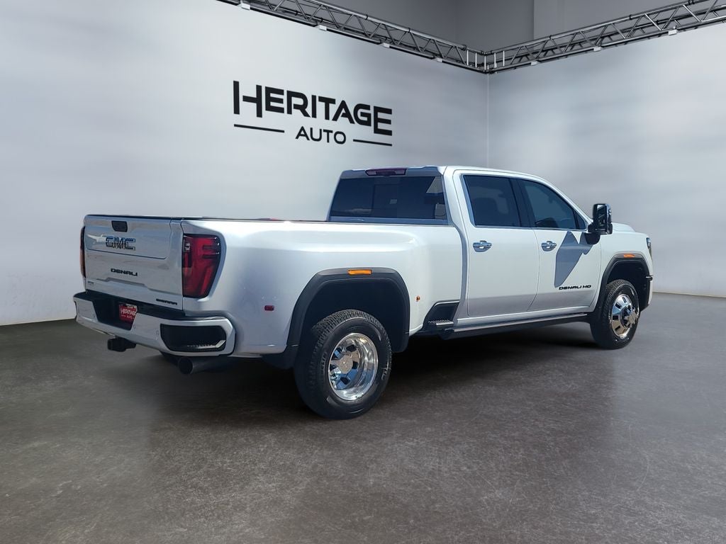 2026 GMC Sierra 3500 HD Denali Ultimate DRW