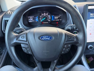 2023 Ford Edge SE