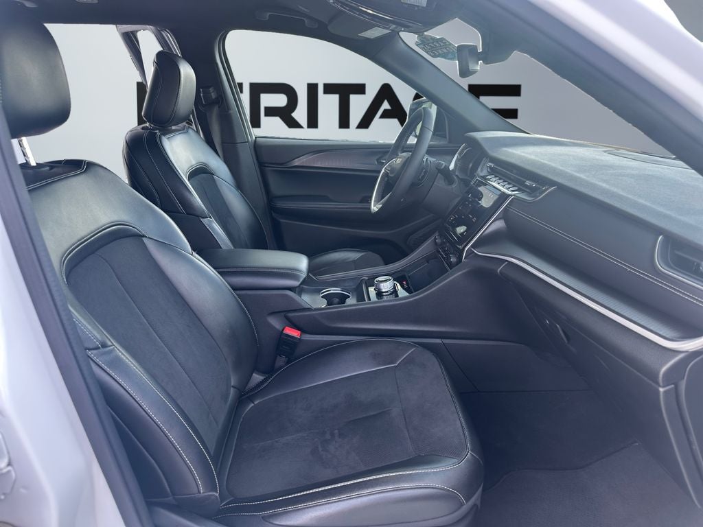 2024 Jeep Grand Cherokee L Altitude 4x4