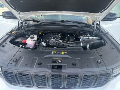 2024 Jeep Grand Cherokee L Altitude 4x4