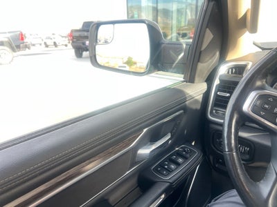 2020 RAM 1500 Laramie Crew Cab 4x4 5'7' Box