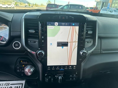 2023 RAM 1500 Laramie Crew Cab 4x4 6'4' Box