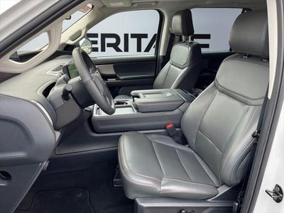 2025 Ford Expedition Active MAX