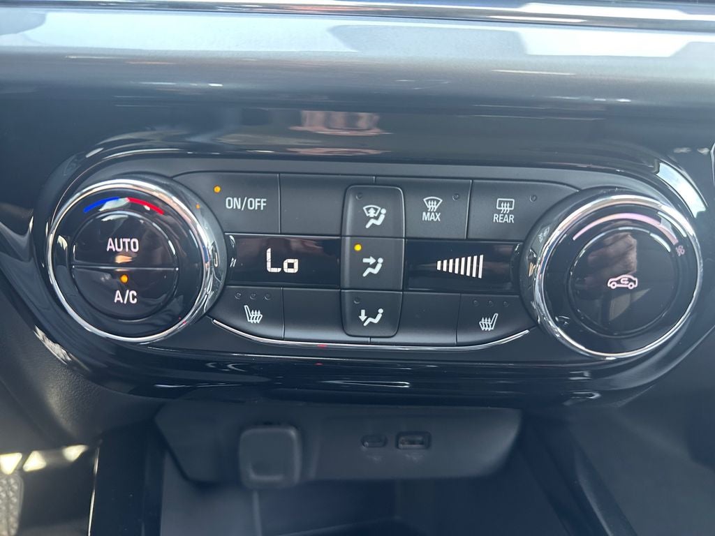 2026 Chevrolet Trax FWD LT