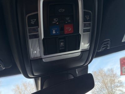 2024 RAM 1500 Laramie Crew Cab 4x4 5'7' Box