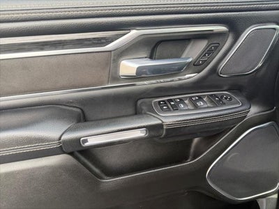 2024 RAM 1500 Laramie Crew Cab 4x4 5'7' Box