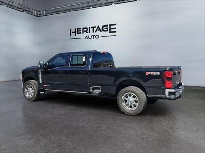2023 Ford F-350 LARIAT