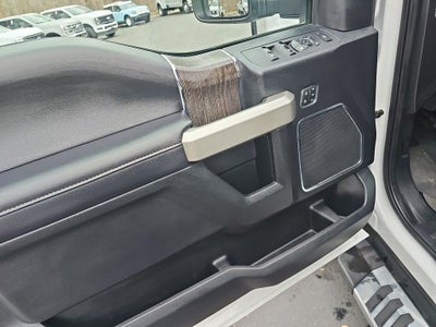 2020 Ford F-450 LARIAT