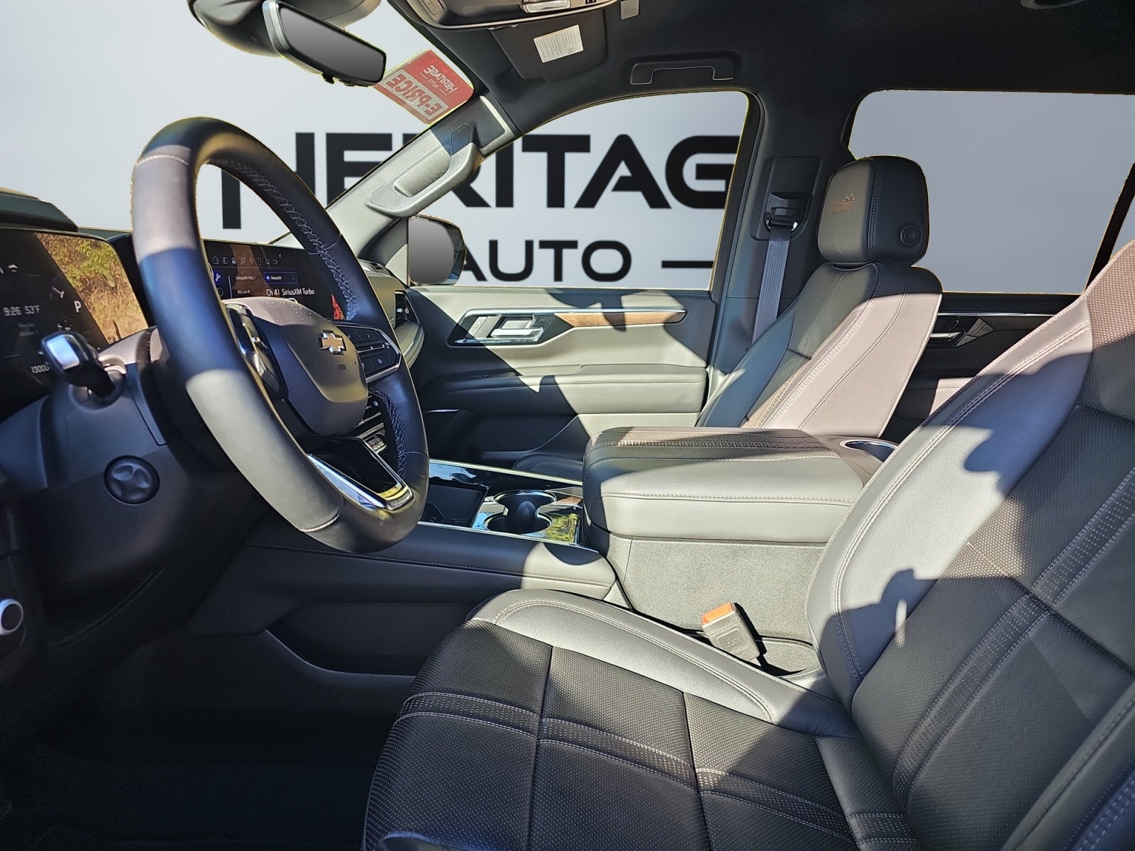 2025 Chevrolet Suburban 4WD High Country