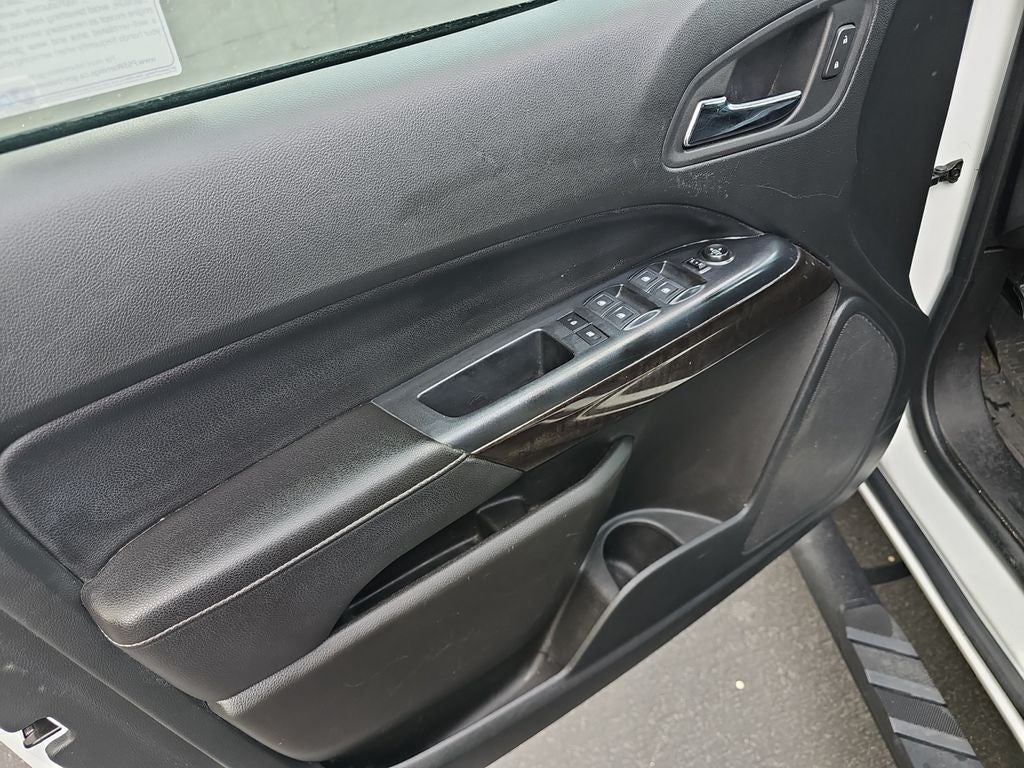 2022 GMC Canyon 2WD Crew Cab Short Box Elevation