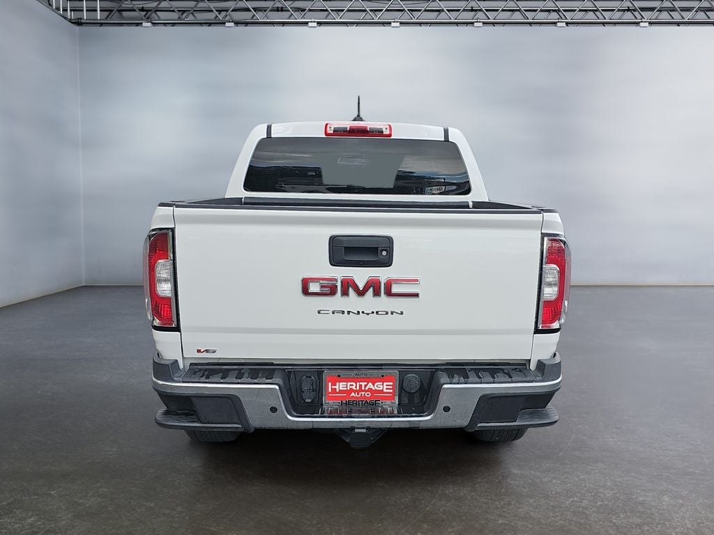 2022 GMC Canyon 2WD Crew Cab Short Box Elevation