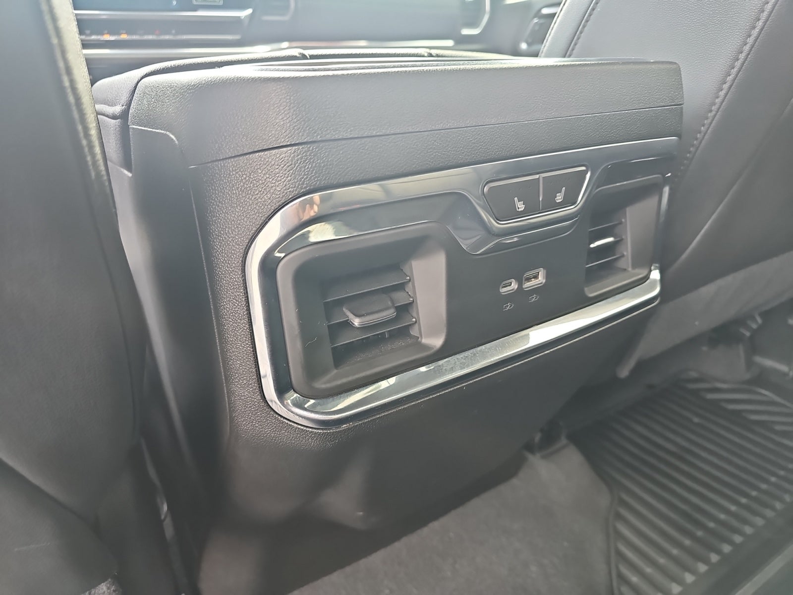 2024 Chevrolet Silverado 4WD Crew Cab Standard Bed LTZ