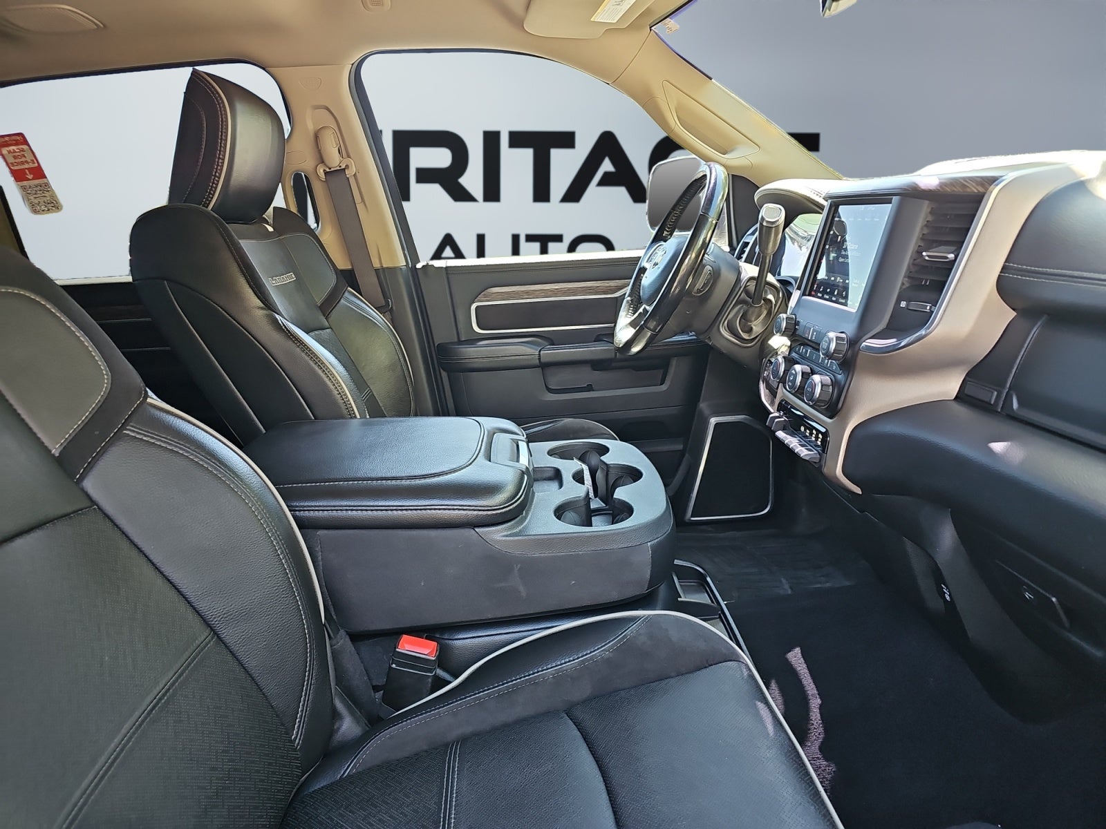 2021 RAM 3500 Laramie Crew Cab 4x4 8' Box