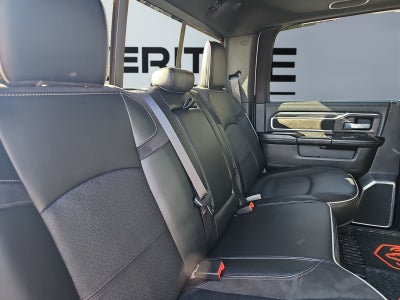 2024 RAM 3500 Laramie Crew Cab 4x4 8' Box