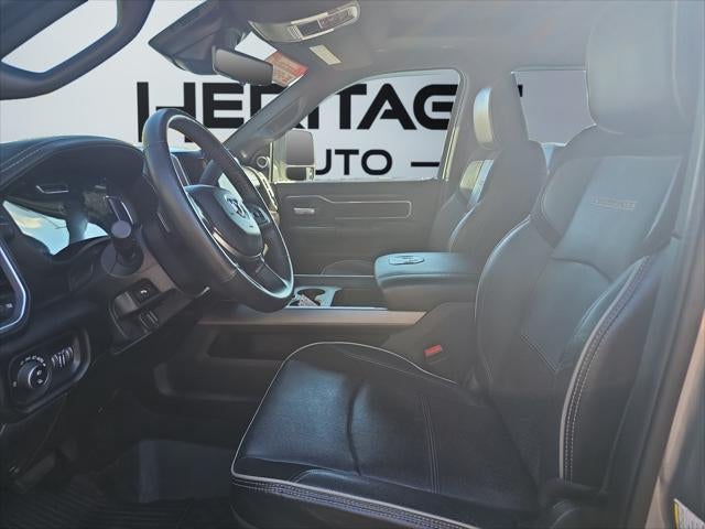 2024 RAM 3500 Laramie Crew Cab 4x4 8' Box