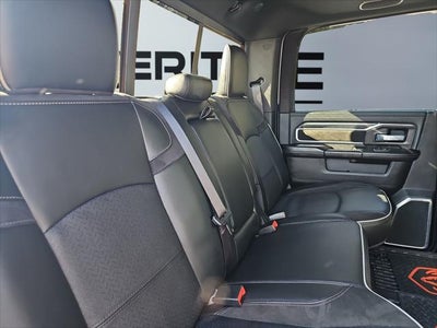 2024 RAM 3500 Laramie Crew Cab 4x4 8' Box