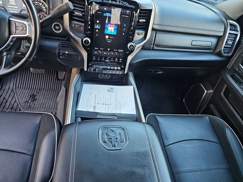 2024 RAM 3500 Laramie Crew Cab 4x4 8' Box