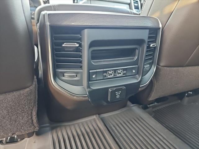 2025 RAM 3500 Laramie Crew Cab 4x4 8' Box