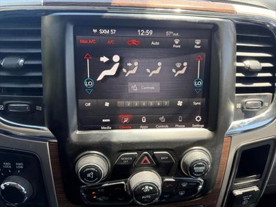 2018 RAM 2500 Laramie Crew Cab 4x4 6'4' Box