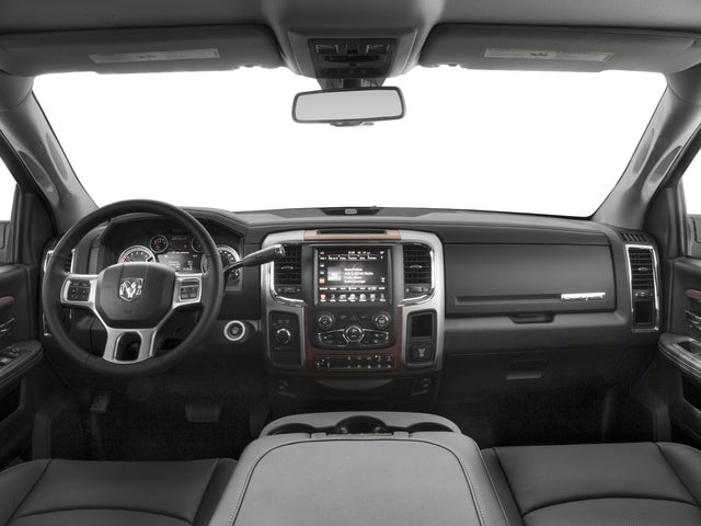 2017 RAM 2500 Laramie Crew Cab 4x4 6'4' Box