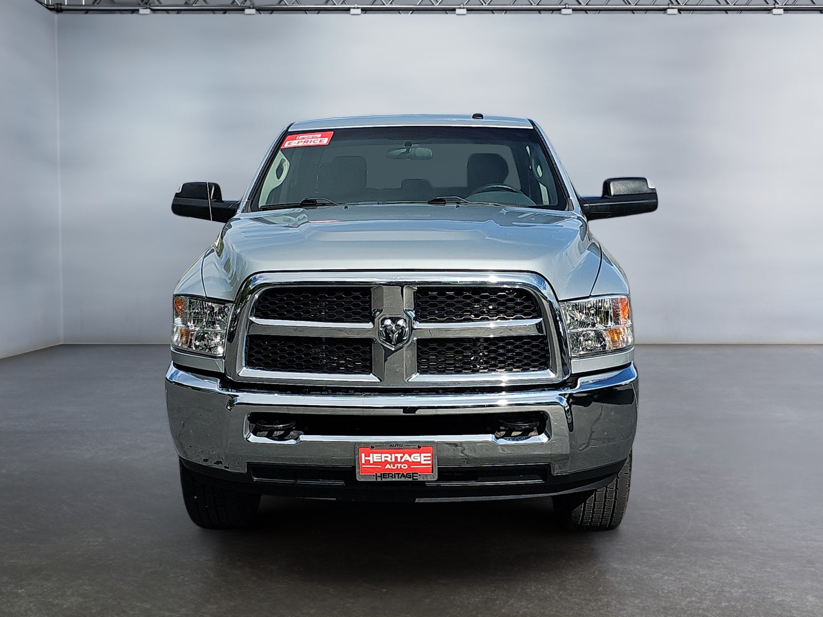 2018 RAM 2500 Tradesman Crew Cab 4x4 8' Box