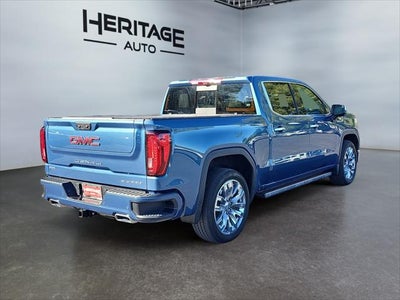 2024 GMC Sierra 4WD Crew Cab Short Box Denali