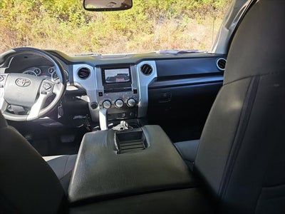 2014 Toyota Tundra SR5 5.7L V8