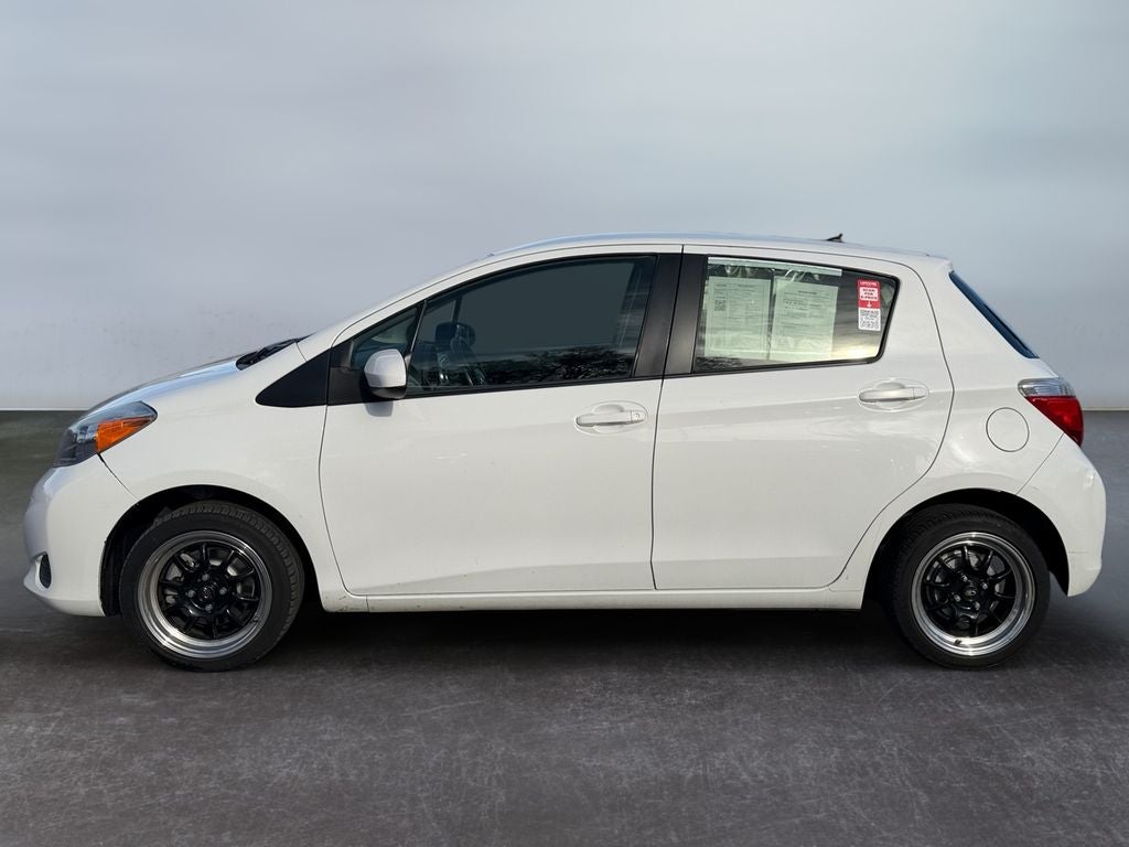 2012 Toyota Yaris L