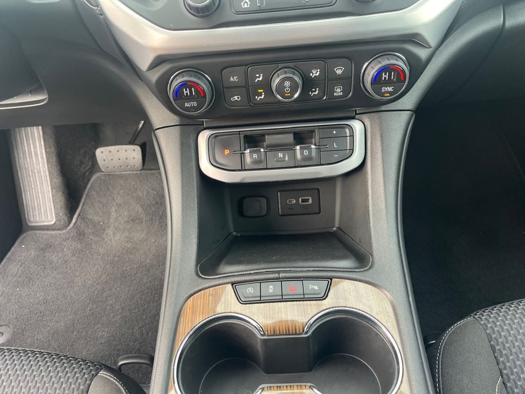 2023 GMC Acadia AWD SLE