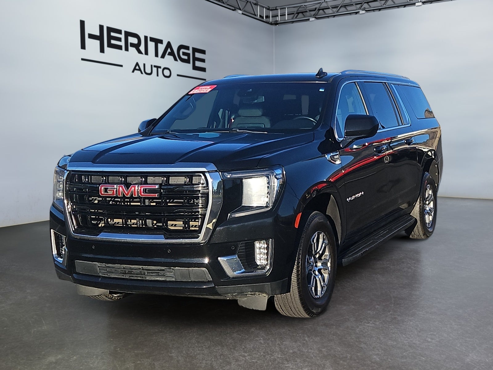 2023 GMC Yukon XL SLE