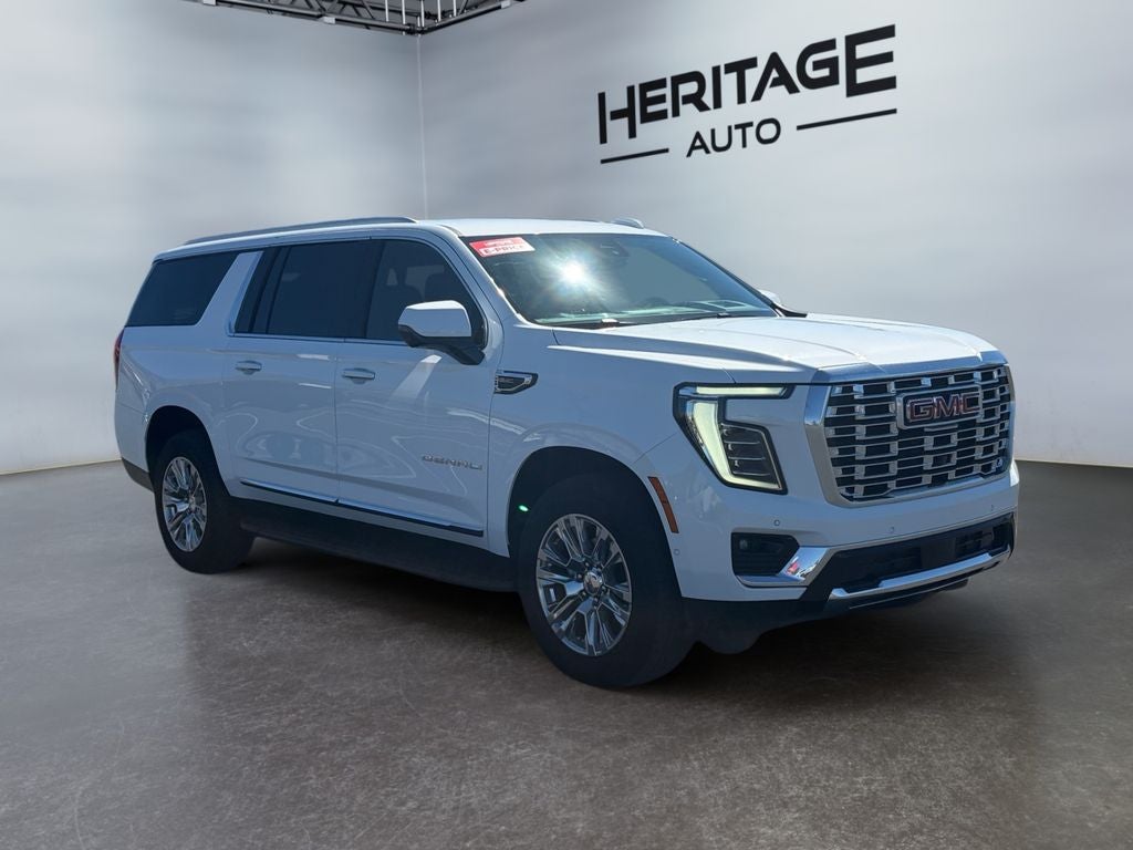 2025 GMC Yukon XL 4WD Denali