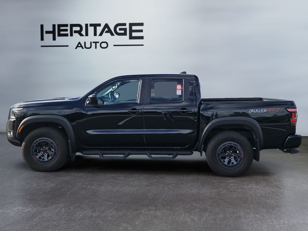 2025 Nissan Frontier Crew Cab PRO-4X 4x4