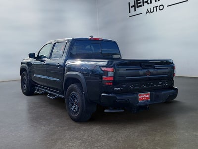 2025 Nissan Frontier Crew Cab PRO-4X 4x4
