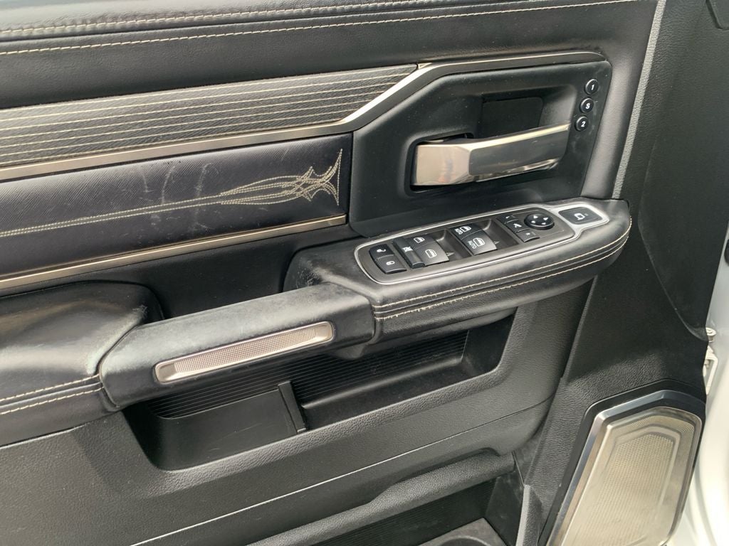 2021 RAM 3500 Limited Crew Cab 4x4 8' Box