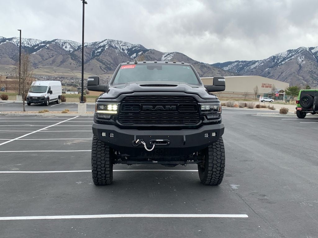 2023 RAM 3500 Limited Crew Cab 4x4 6'4' Box