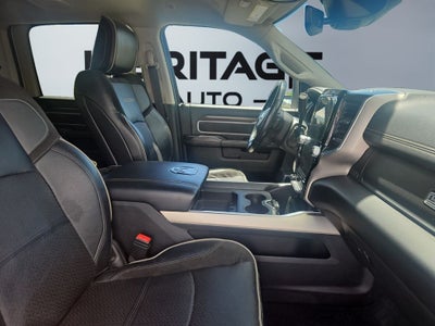 2023 RAM 3500 Laramie Crew Cab 4x4 8' Box