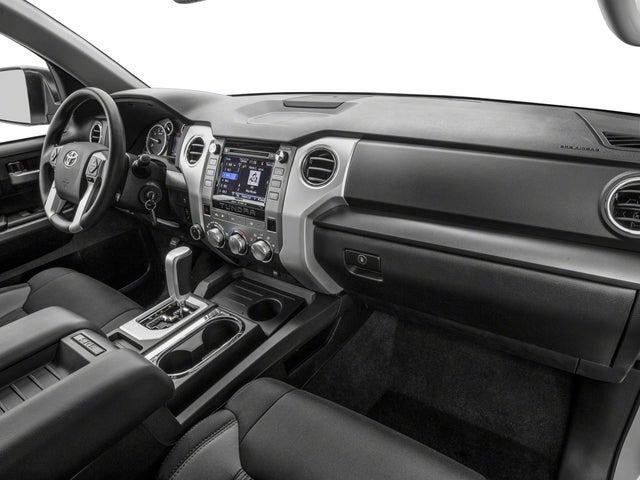 2017 Toyota Tundra SR5 5.7L V8