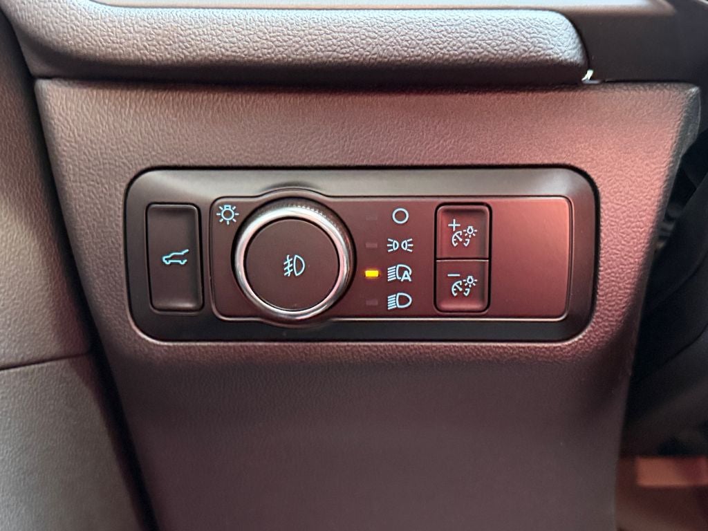 2023 Ford Escape ST-Line Elite