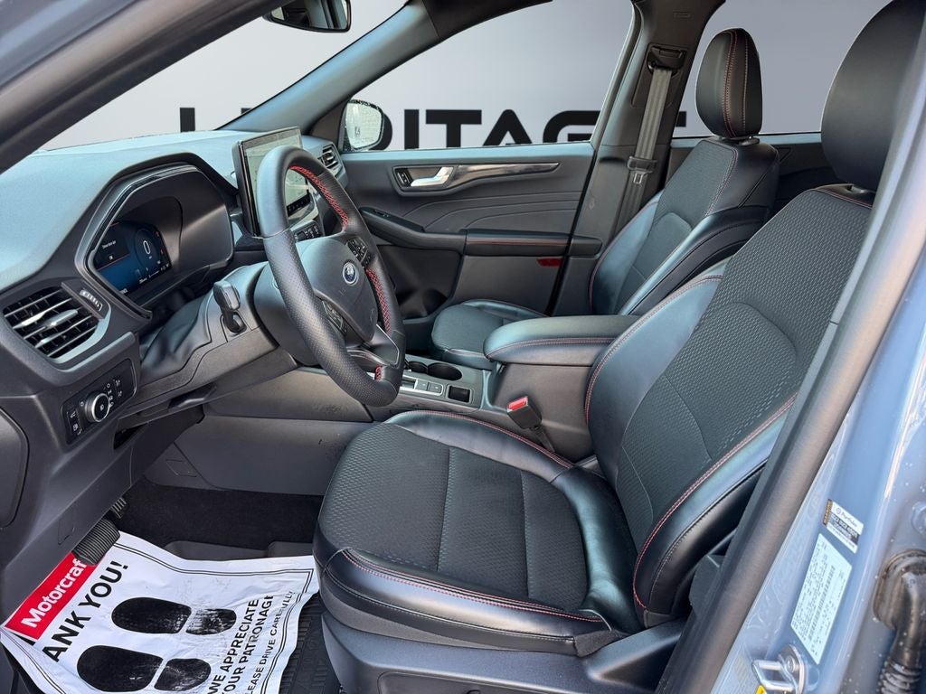 2025 Ford Escape ST-Line Elite