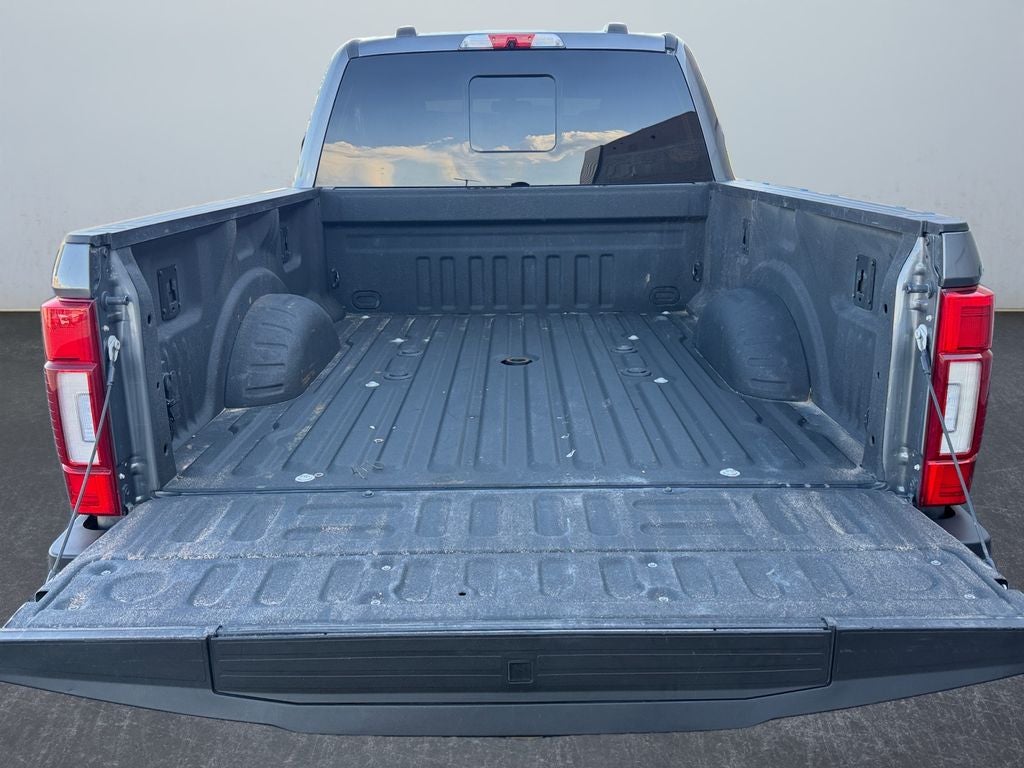 2022 Ford F-350 LARIAT