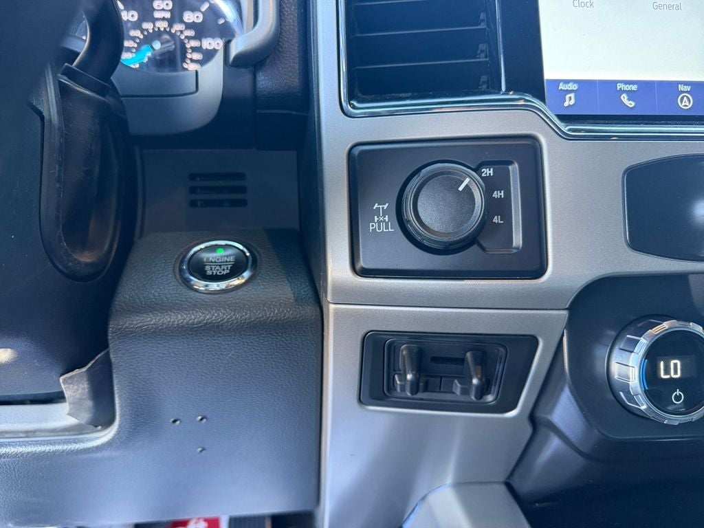 2022 Ford F-350 LARIAT
