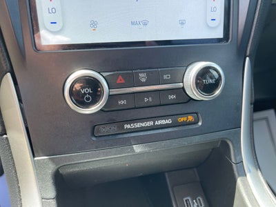 2023 Ford Edge SE