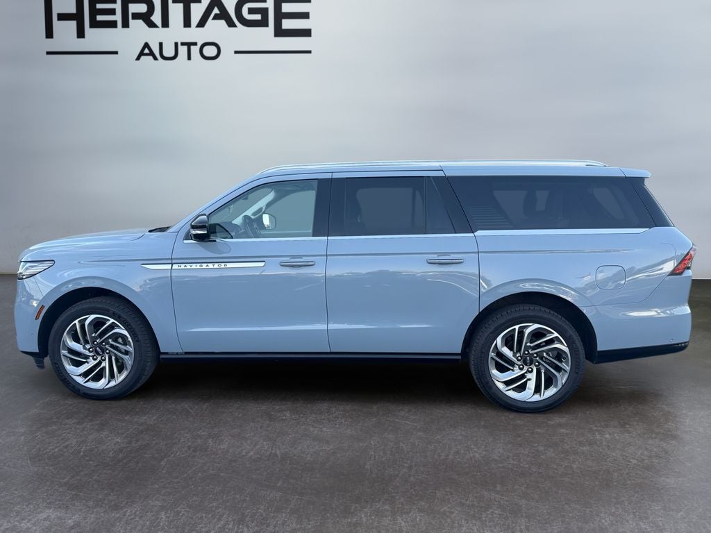 2025 Lincoln Navigator L Reserve