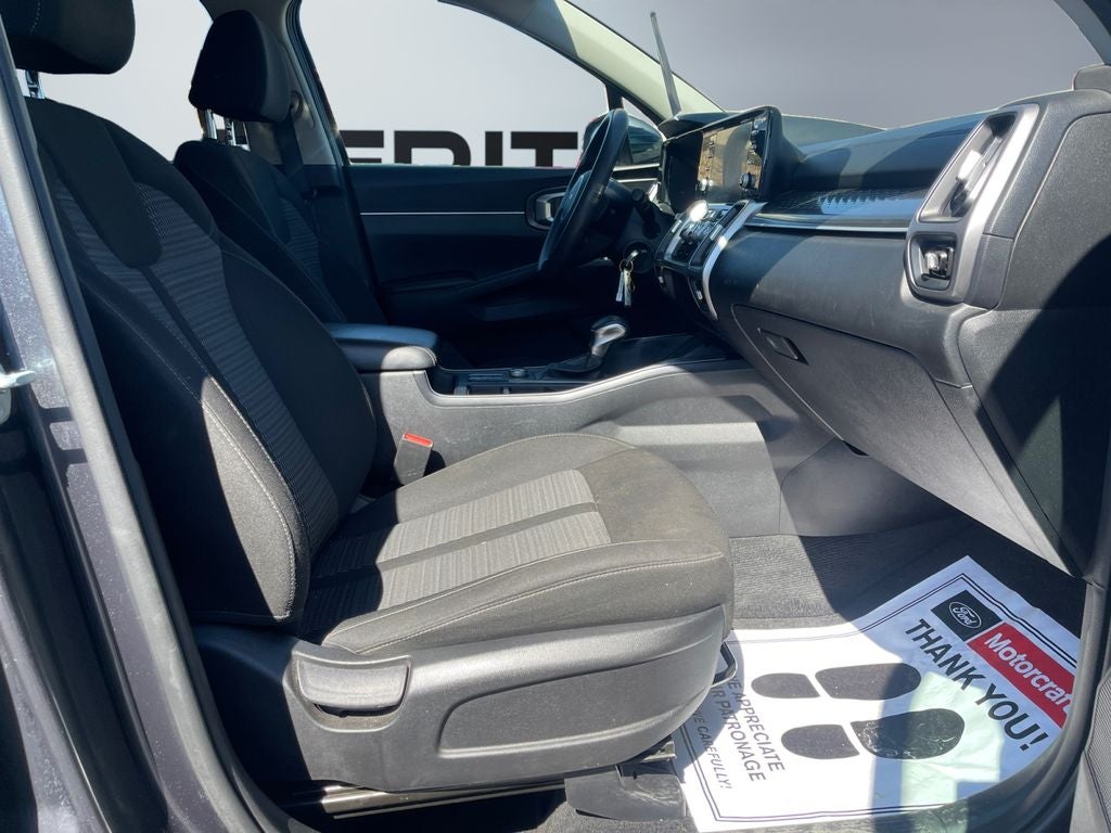 2022 Kia Sorento LX