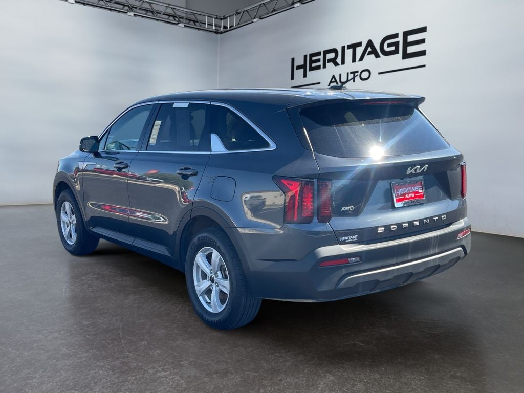 2022 Kia Sorento LX